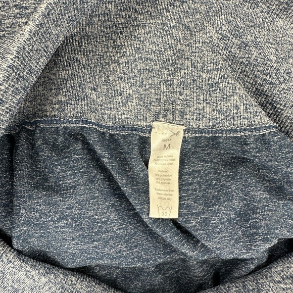 INSTINCTT butt-lifting seamless leggings - Picture 8 of 9